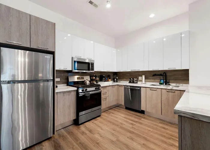 Stylish 3br Gem In Prime Location Casa de férias *