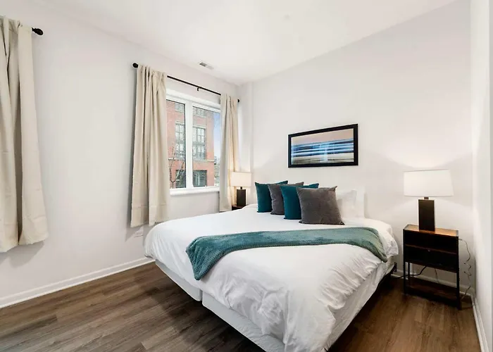 Stylish 3br Gem In Prime Location Casa de férias *