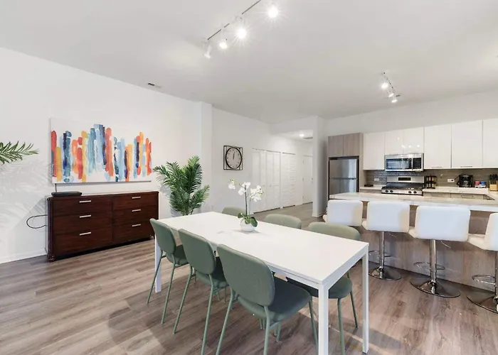 Stylish 3br Gem In Prime Location
